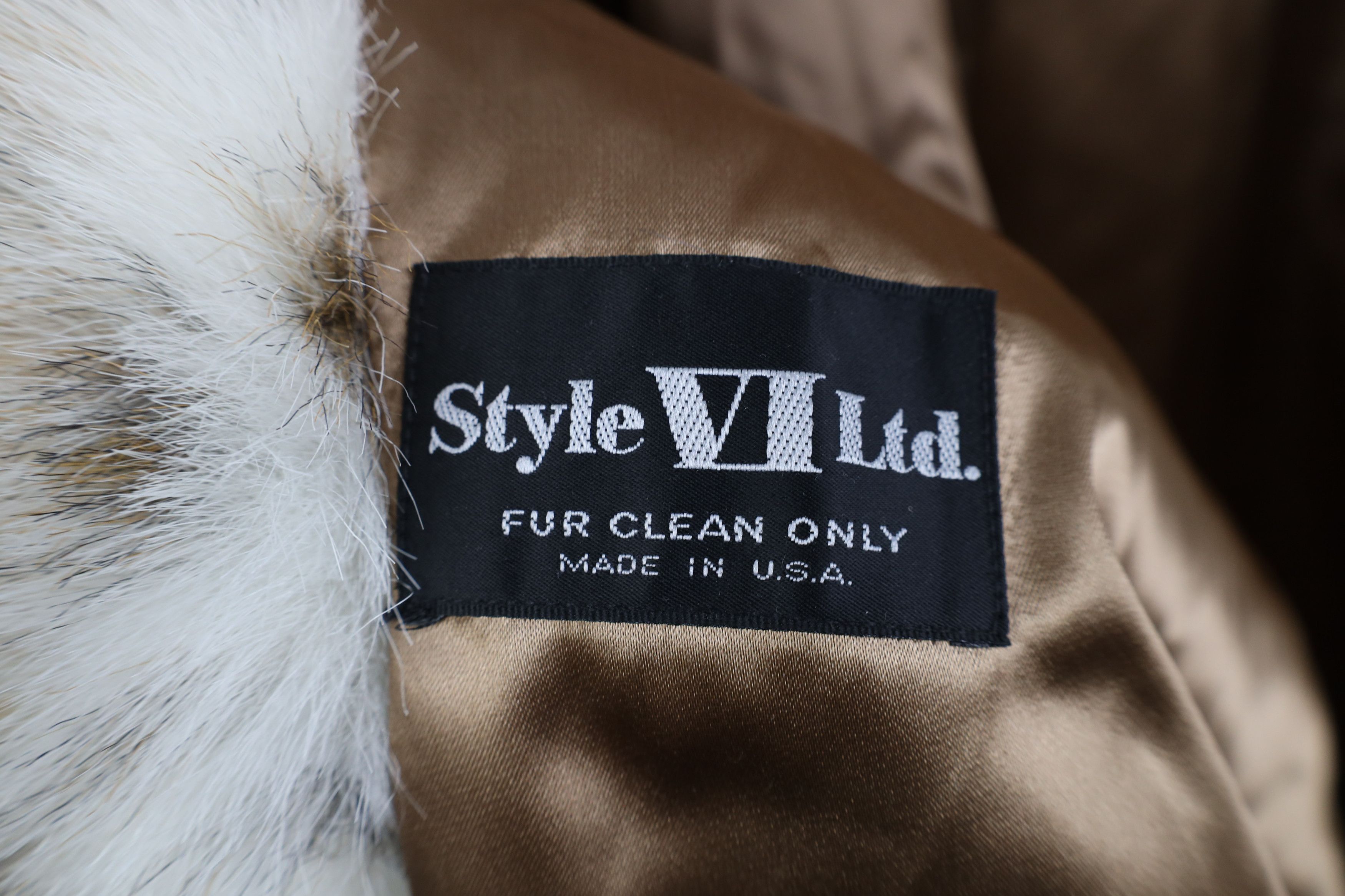 Vintage Vintage 80s 90s Streetwear Plush Full Length Jacket Coat USA Size XL / US 12-14 / IT 48-50 - 10 Thumbnail