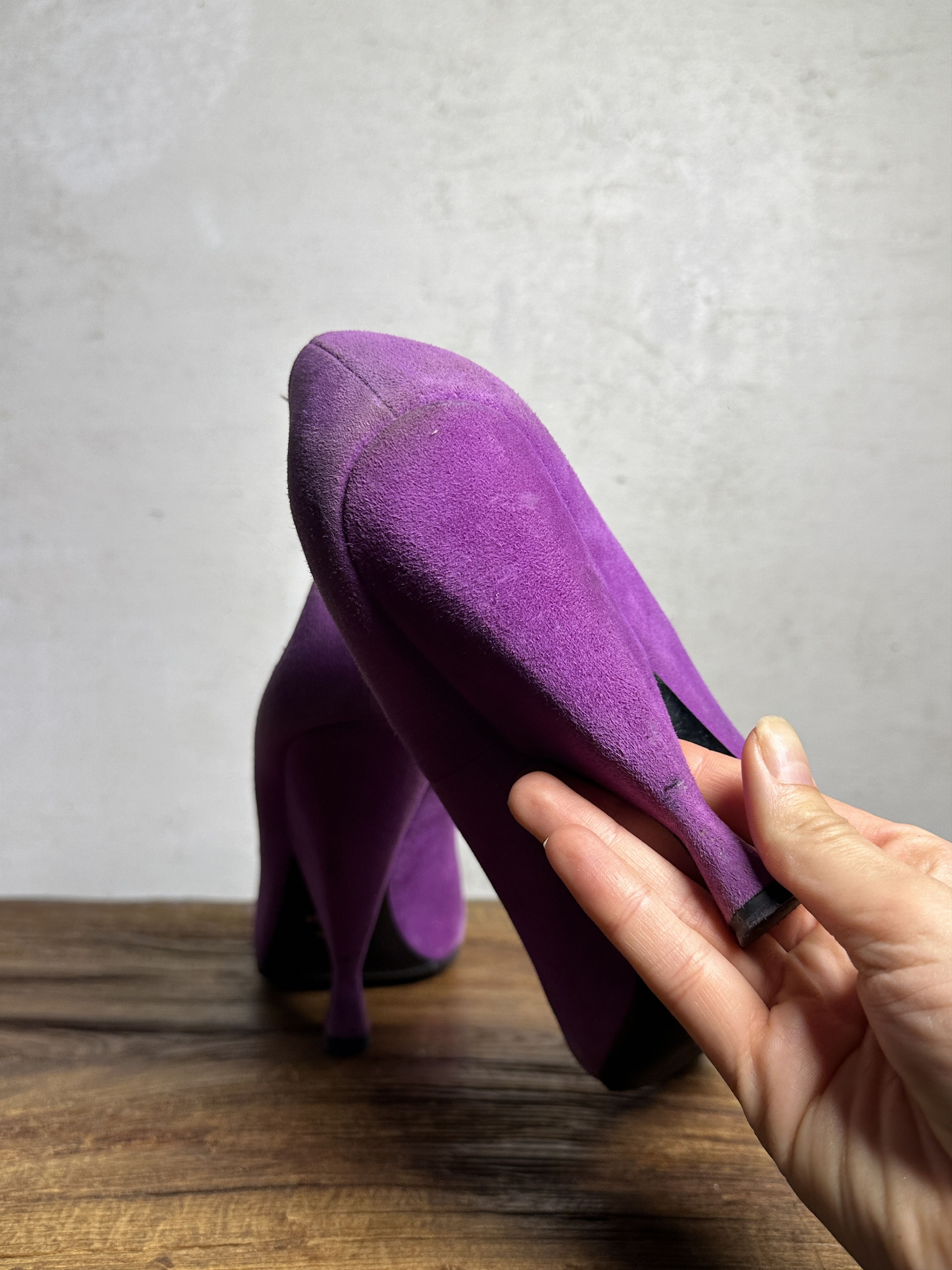 Prada Prada AW10 Suede Fuchsia Heels Size US 10 / IT 40 - 10 Thumbnail