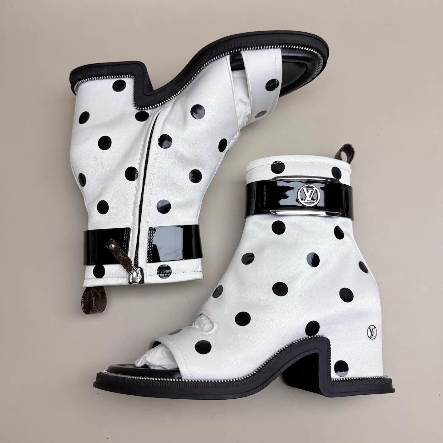 Louis Vuitton LV Polka Dot Fish-Toe Logo Ankle Boots 36 Size US 5.5 / IT 35.5 - 5 Thumbnail