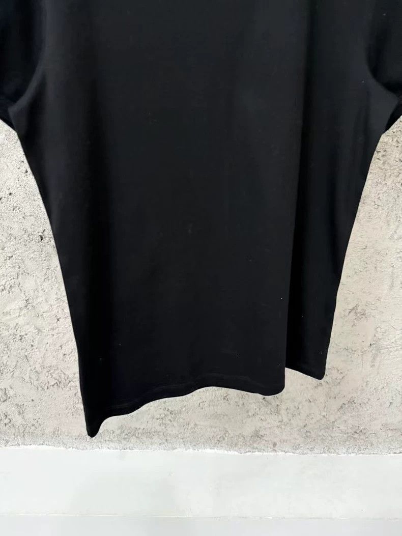 Prada Prada Prada metal triangle logo short sleeves 2502-Nextarro Size US XL / EU 56 / 4 - 4 Thumbnail