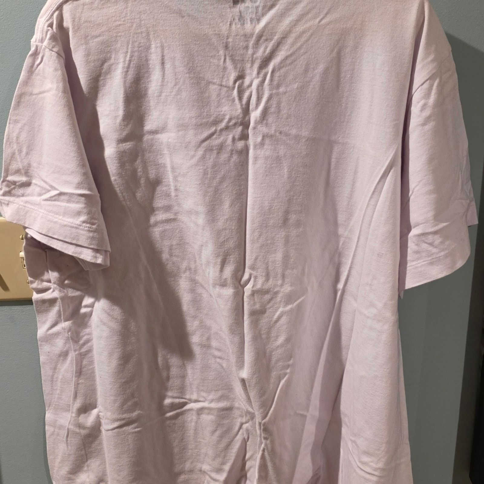 Kaws KAWS x Uniqlo Pink BFF Limited Edition Tee Size US XXL / EU 58 / 5 - 3 Thumbnail