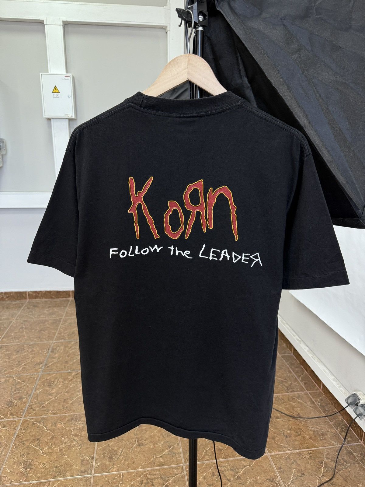 Band Tees 🇺🇸 Vintage 90s Korn Rock Band T-Shirt Rare Retro Hype Y2K Size US M / EU 48-50 / 2 - 2 Thumbnail