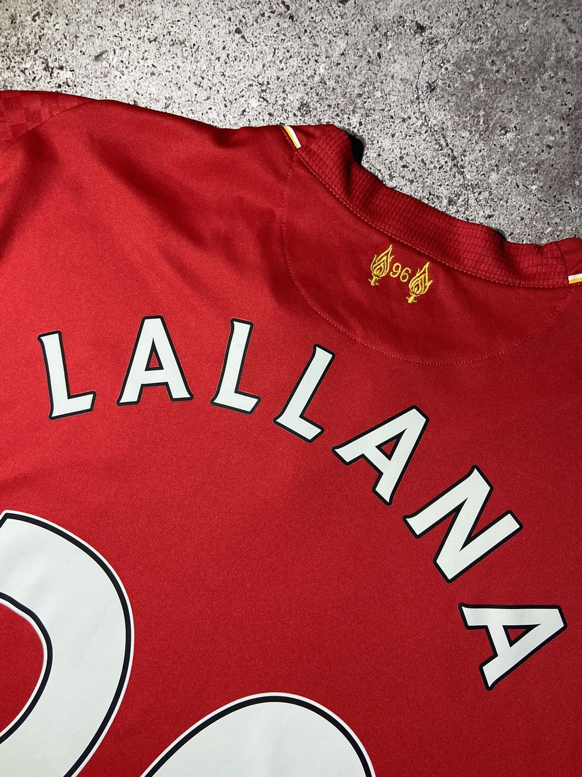 New Balance 💥Liverpool Lallana #20 player soccer jersey t-shirt‼️ Size US XL / EU 56 / 4 - 5 Thumbnail