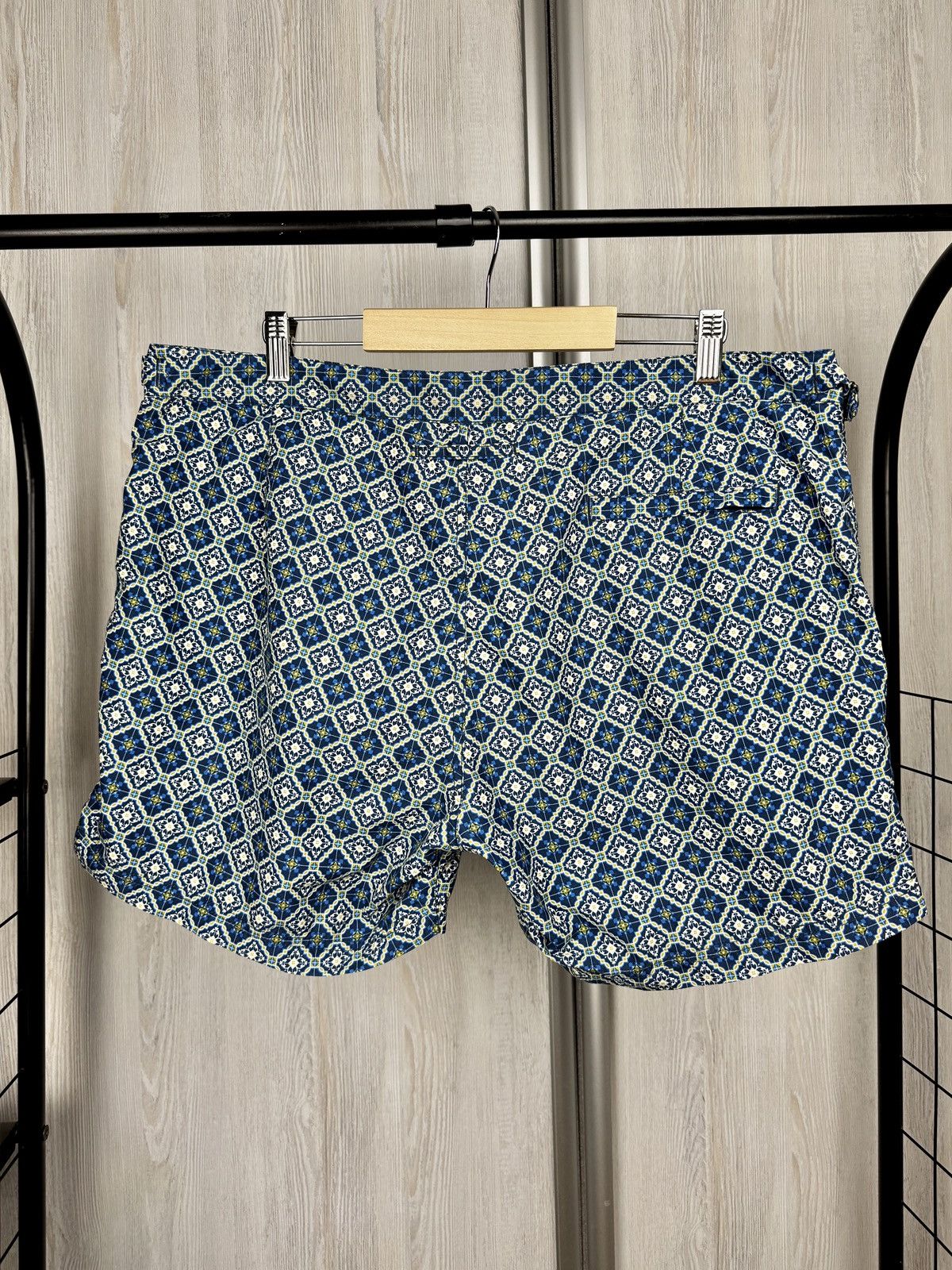 Suitsupply SuitSupply Geometrical Print Swim shorts Size XL Swimwear Size US 36 / EU 52 - 6 Thumbnail