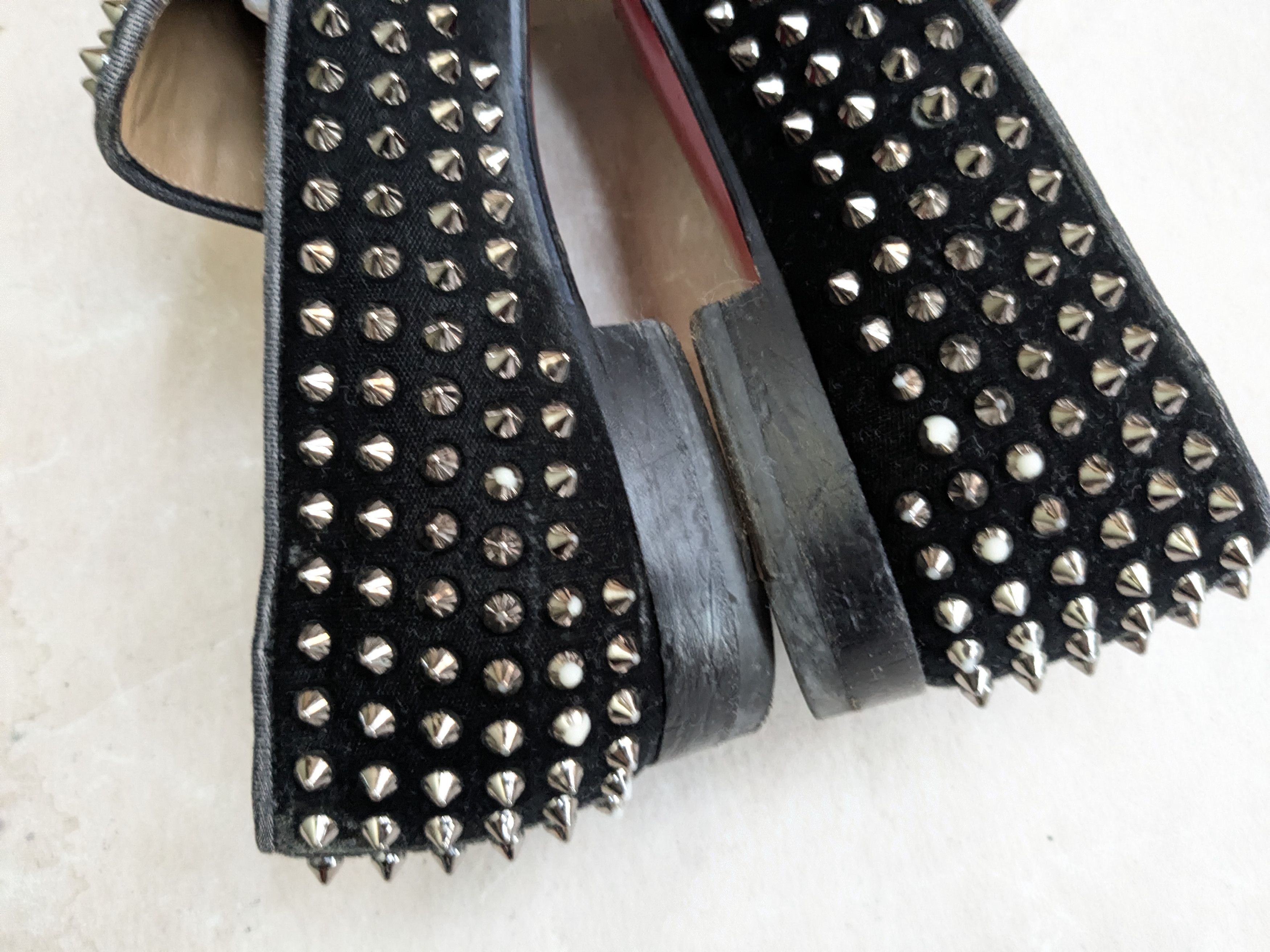 Christian Louboutin Christian Louboutin Spike Loafers Black Velvet 9.5 42.5 Size US 9.5 / EU 42-43 - 11 Thumbnail