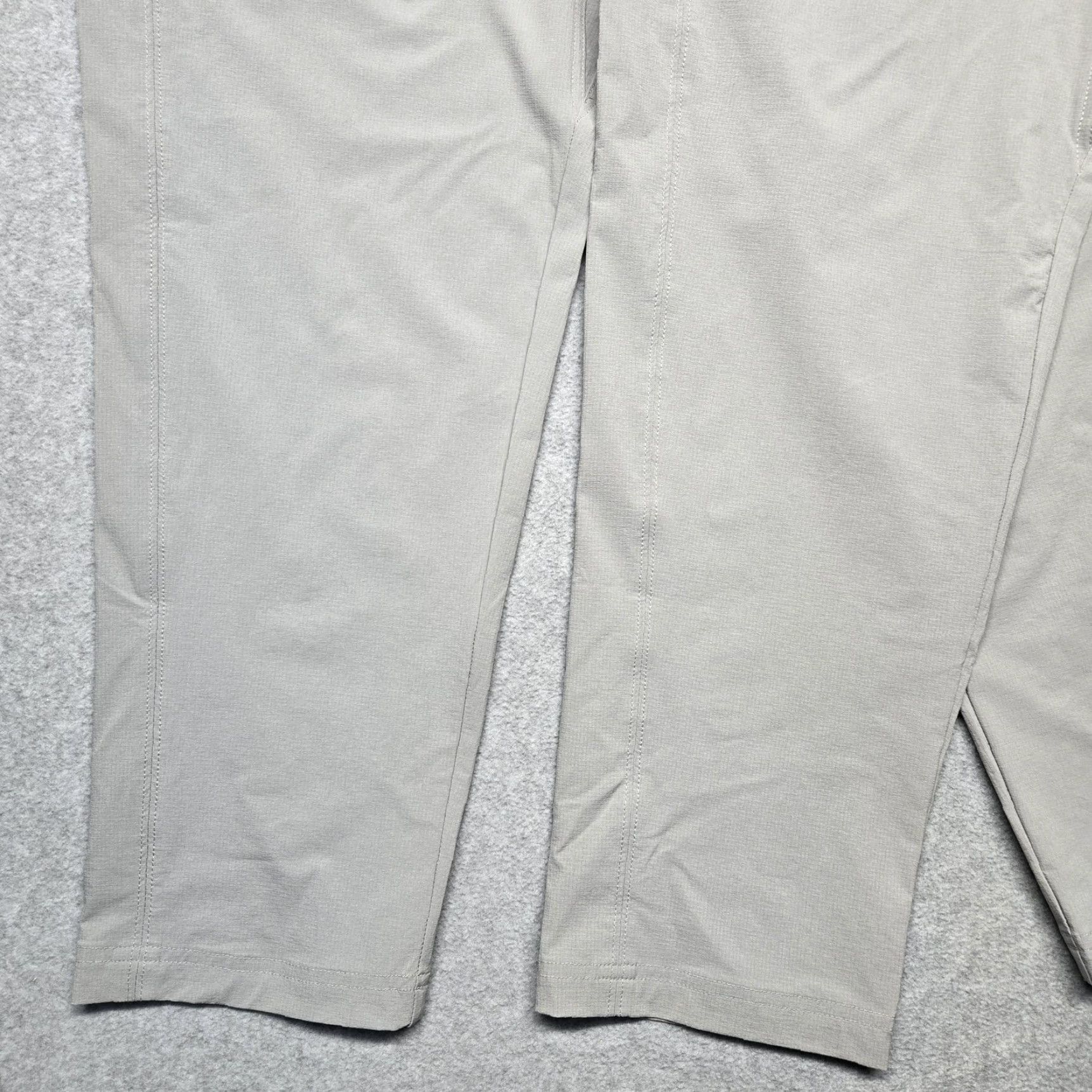 Orvis Orvis Pants Womens 16 Gray Ankle Pull On Stretch Travel Nylon Pockets Comfort Size 38" / US 16 / IT 52 - 4 Thumbnail