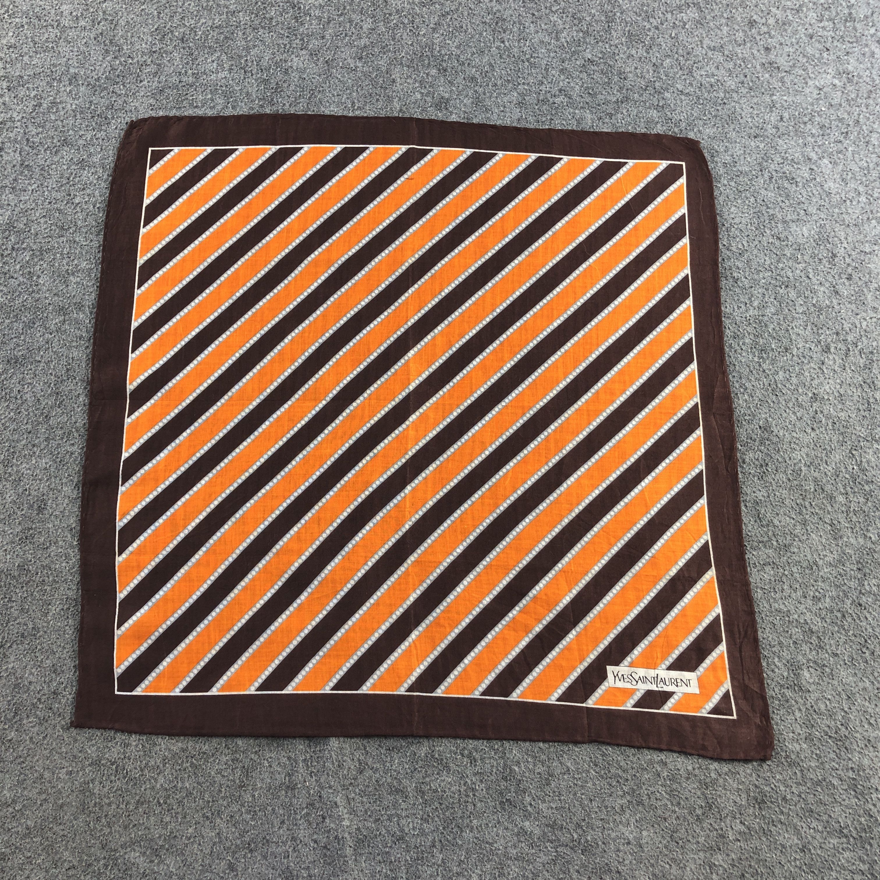 Yves Saint Laurent Yves Saint Laurent Handkerchief Neckerchief Bandana H2640 Size ONE SIZE - 1 Thumbnail