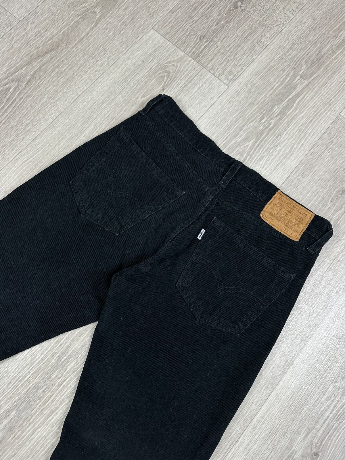 Levi's × Levi's Vintage Clothing Men’s Levi’s 511 Premium Velvet Pants Jeans Navy Corduroy Size US 32 / EU 48 - 4 Thumbnail