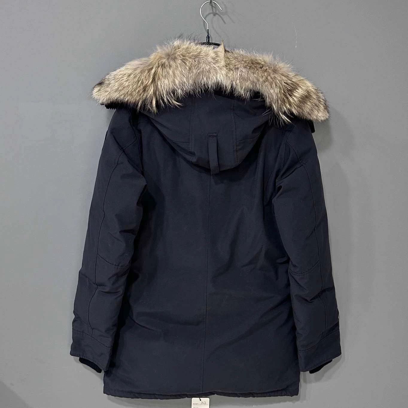 Canada Goose Canada Goose Chateau mid puffer coat M new with tags Size M / US 6-8 / IT 42-44 - 3 Thumbnail