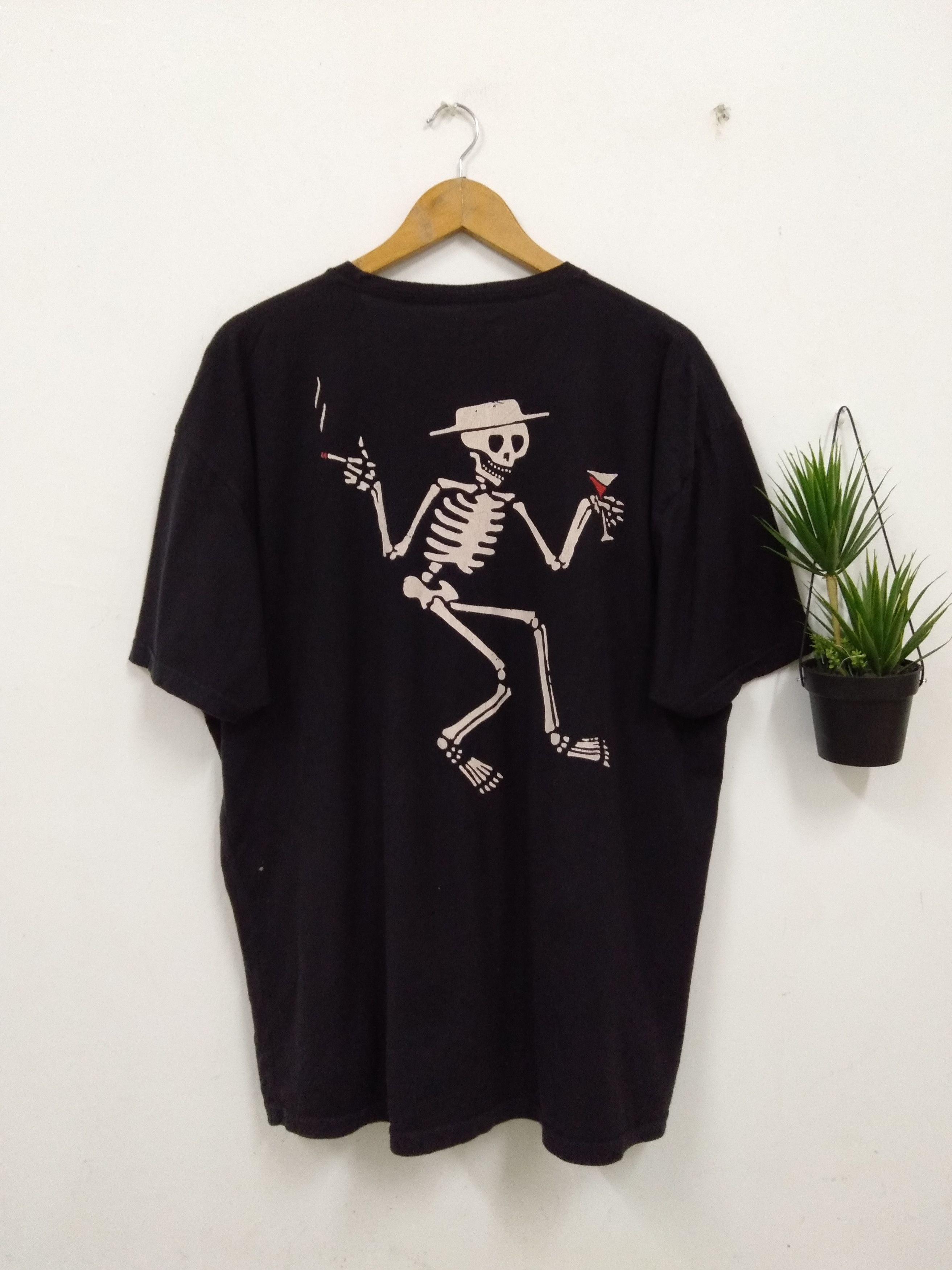 Band Tees Vintage Social Distortion punk band song list t shirt promo Size US XXL / EU 58 / 5 - 1 Thumbnail