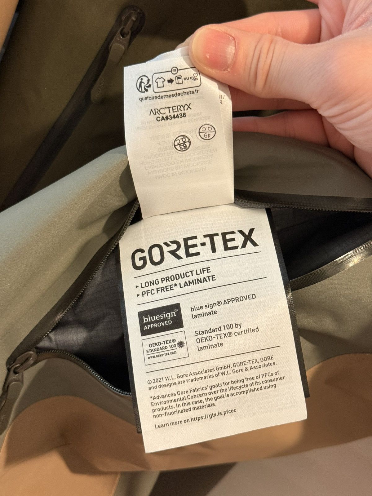 Arc'teryx Arcteryx Beta Jacket - Forage / Tatsu / Canvas Size US M / EU 48-50 / 2 - 14 Thumbnail