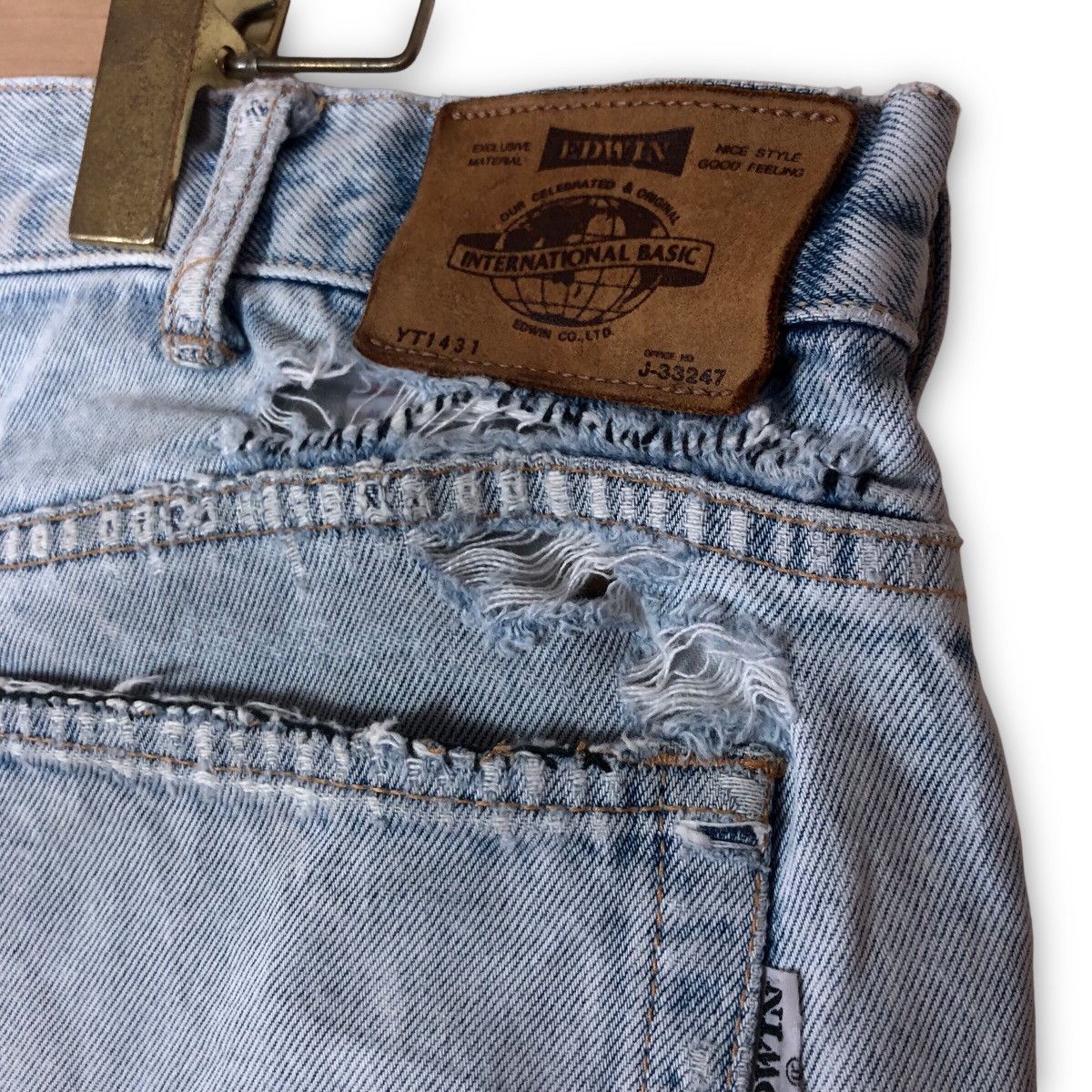 Edwin Vintage Edwin Acid Wash Distressed Patchwork Denim Jeans Size US 42 / EU 58 - 13 Thumbnail