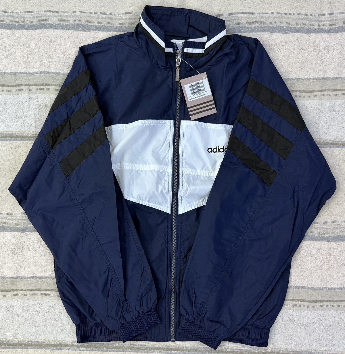 Adidas Vintage 1990s Adidas Santiago Warmup Tracksuit Navy Size S Size US S / EU 44-46 / 1 - 11 Thumbnail