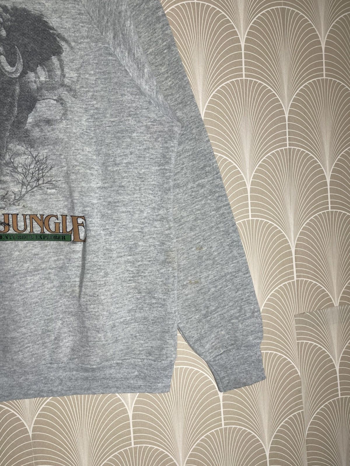Jungles × Vintage VINTAGE 90s KHAKI JUNGLE ELEPHANT BIG PRINT CRENECK Size US L / EU 52-54 / 3 - 11 Thumbnail