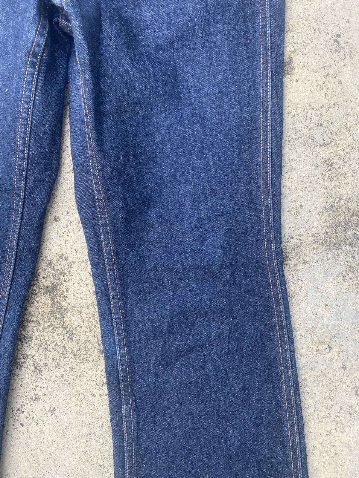 Japanese Brand × Tornado Mart × Uniqlo Flare Jeans Uniqlo Blue Denim Size US 26 / EU 42 - 10 Thumbnail