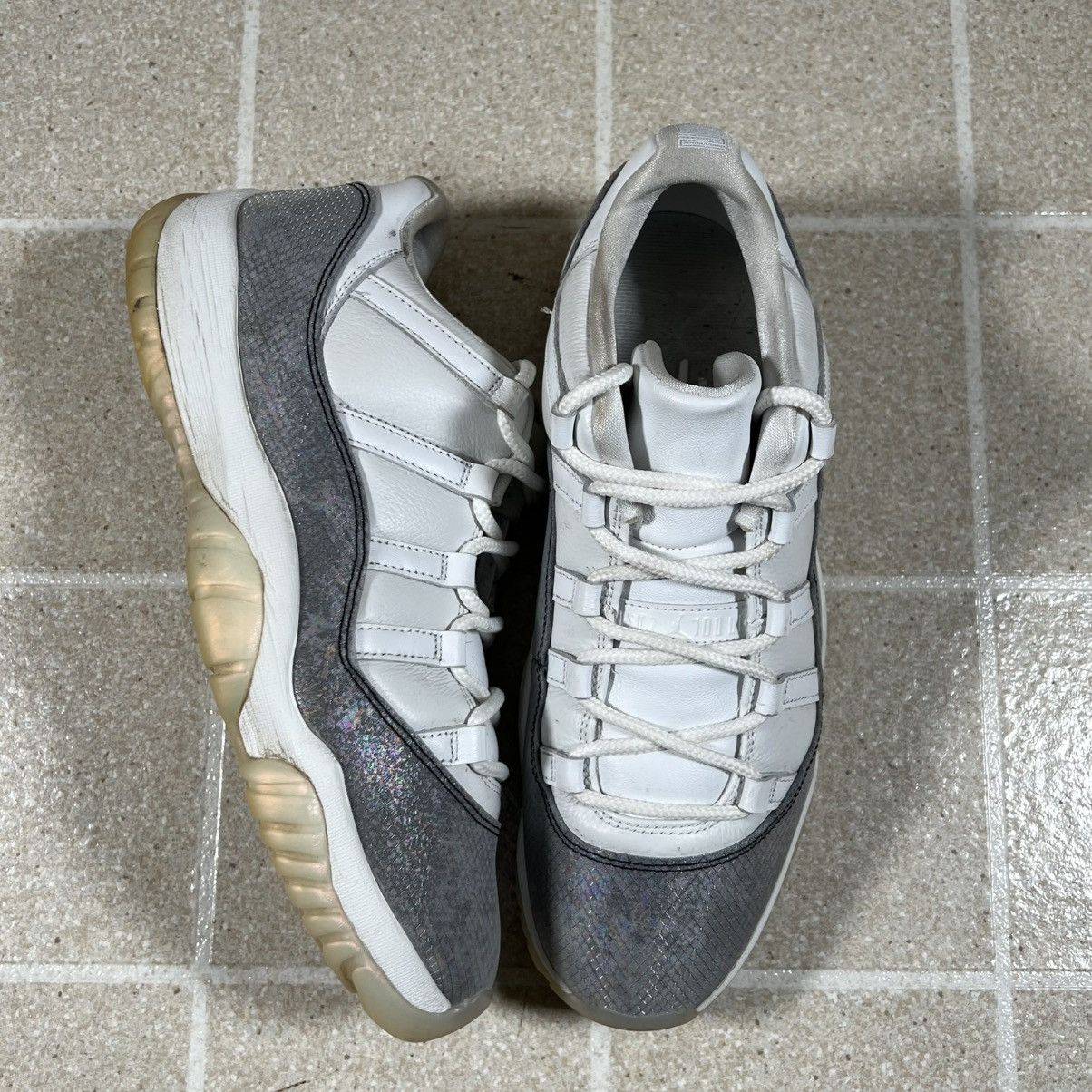 Jordan Brand Air Jordan 11 Retro Low Year of the Snake CNY NBY Size 12 Size US 12 / EU 45 - 2 Thumbnail