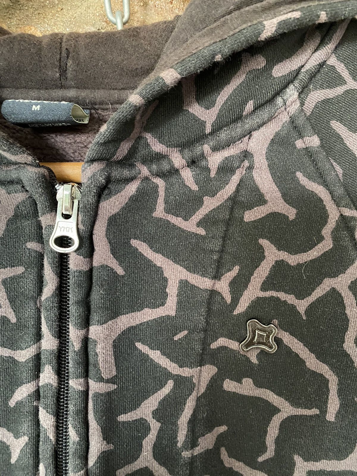 Freshjive Vtg Camo zipper hoodie Size US S / EU 44-46 / 1 - 7 Thumbnail