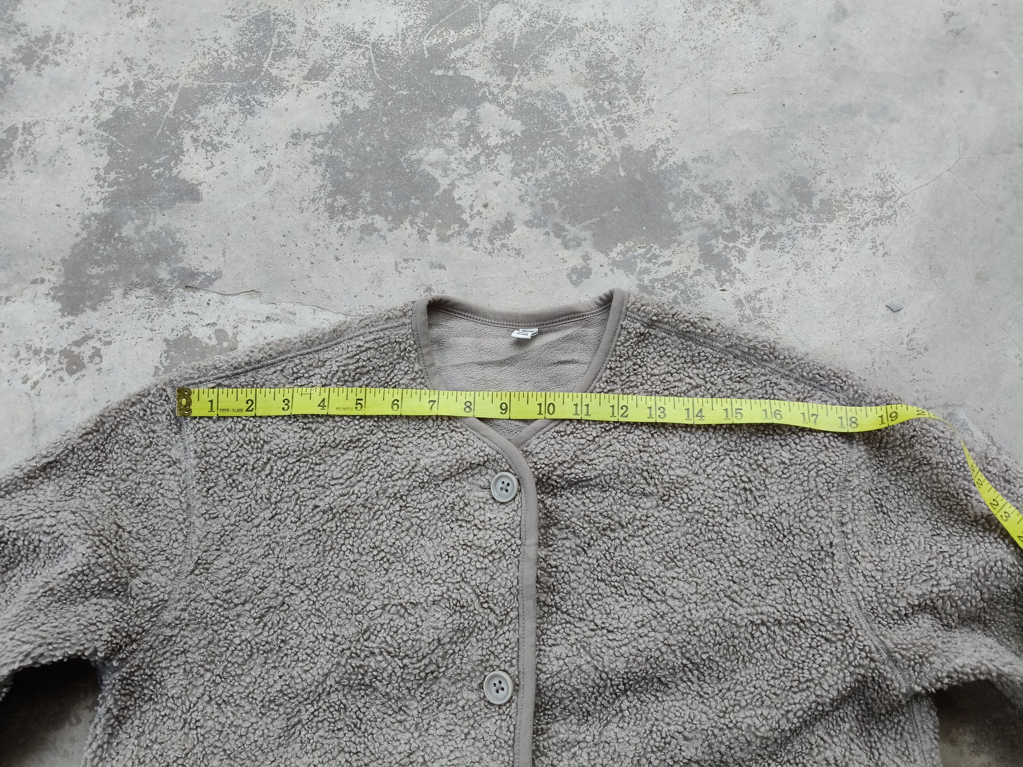 Uniqlo Uniqlo fleece Button Cardigan Size L / US 10 / IT 46 - 14 Thumbnail