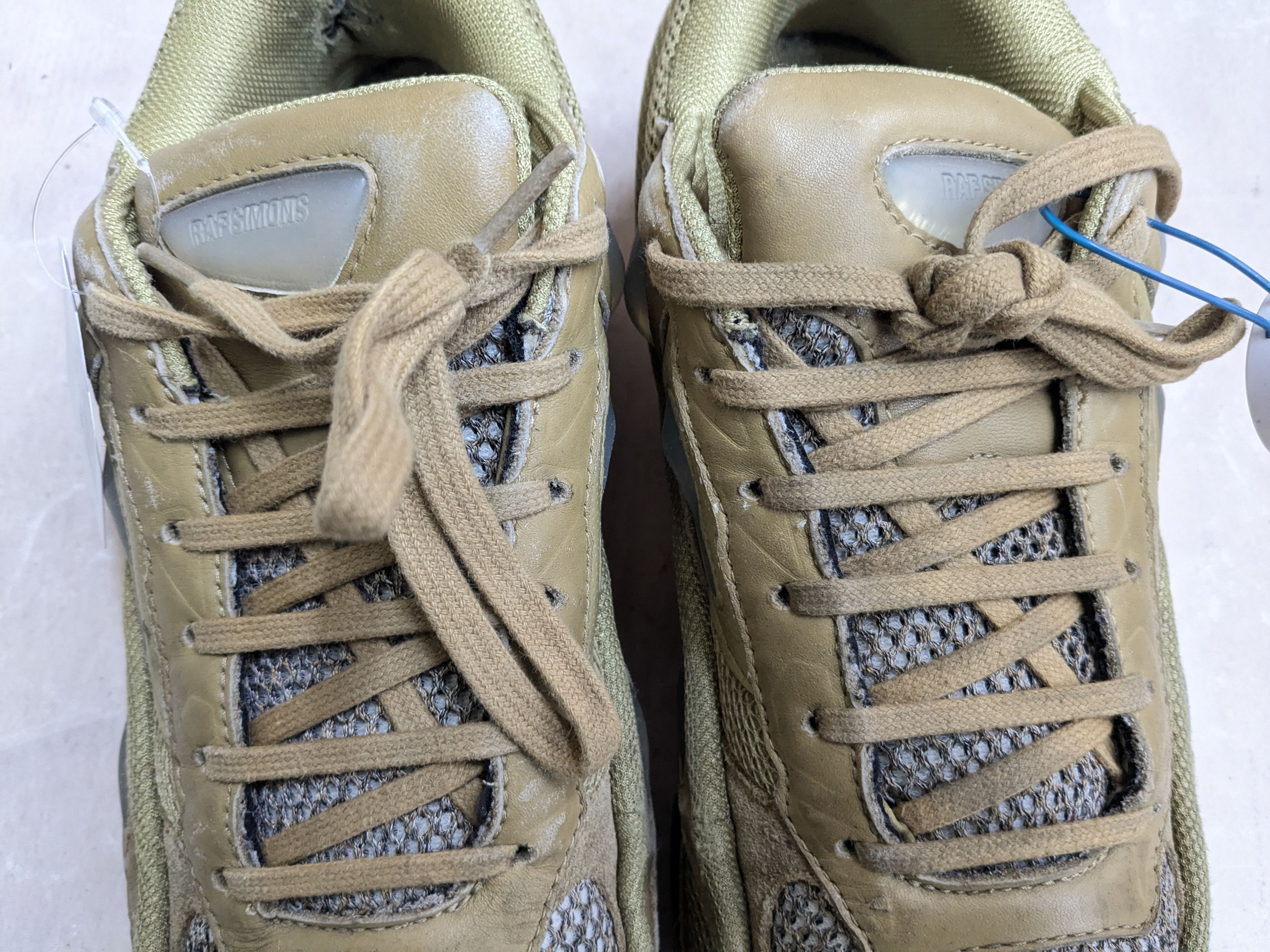 Adidas × Raf Simons Adidas Raf Simons Ozweego 2 Gold 11 Sneakers Size US 11 / EU 44 - 3 Thumbnail