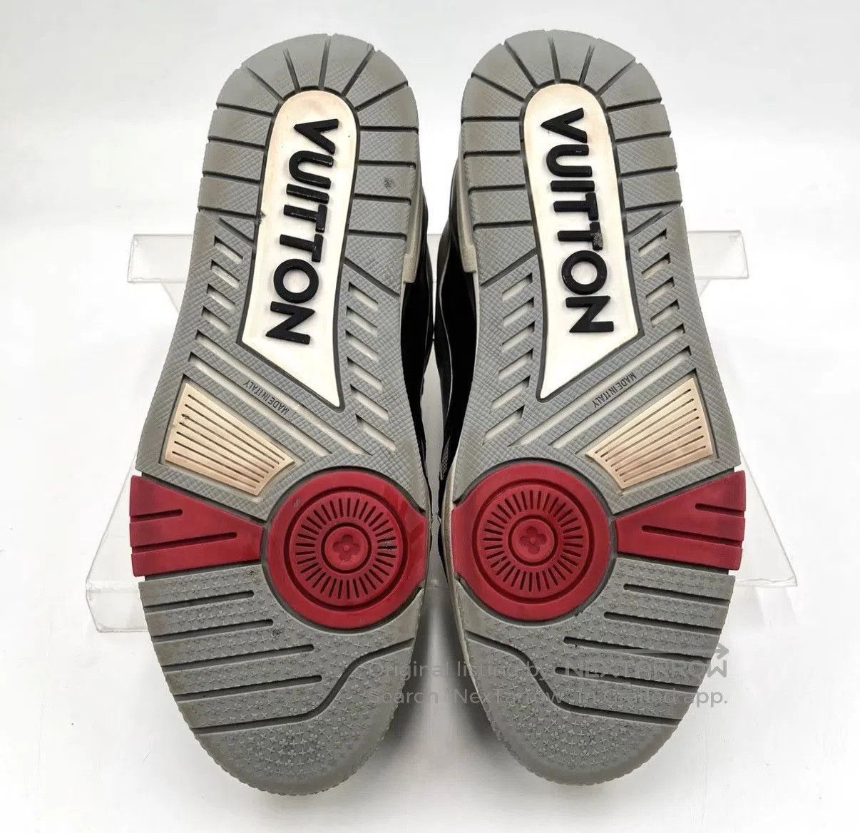 Louis Vuitton Black Low. Size US 8 / EU 41 - 8 Thumbnail