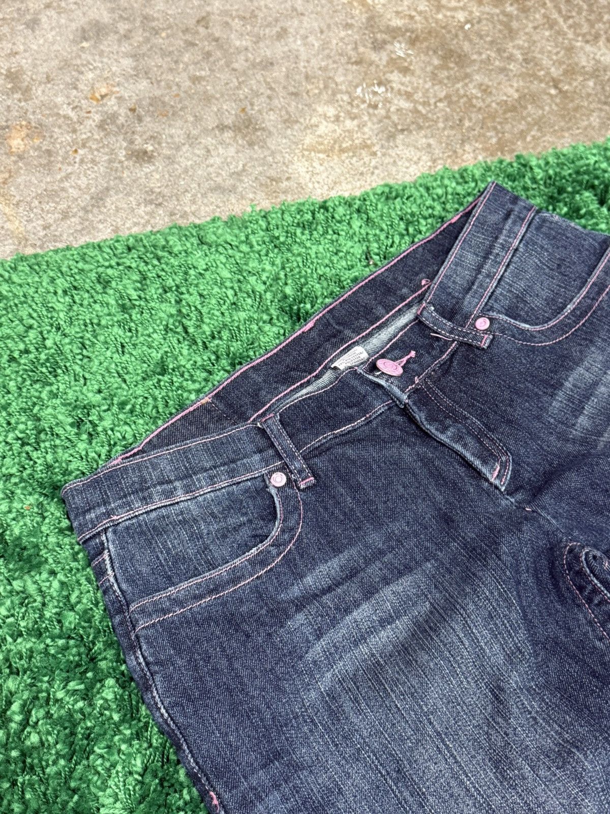 Juicy Couture Jeans RARE Juicy Couture Denim Paint Angel Wings Pink Y2K Jeans 28 Size 28" / US 6 / IT 42 - 6 Thumbnail