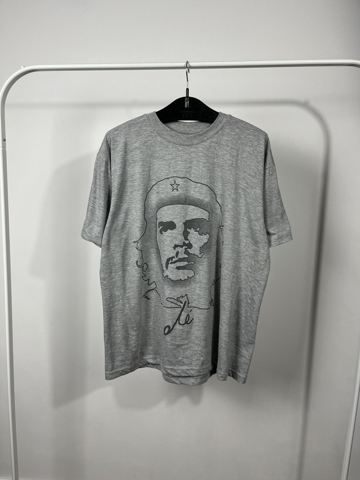 Other Vintage Che Guevara Graphic Gray T-Shirt 100% Cotton Cuba L Size US L / EU 52-54 / 3 - 1 Thumbnail