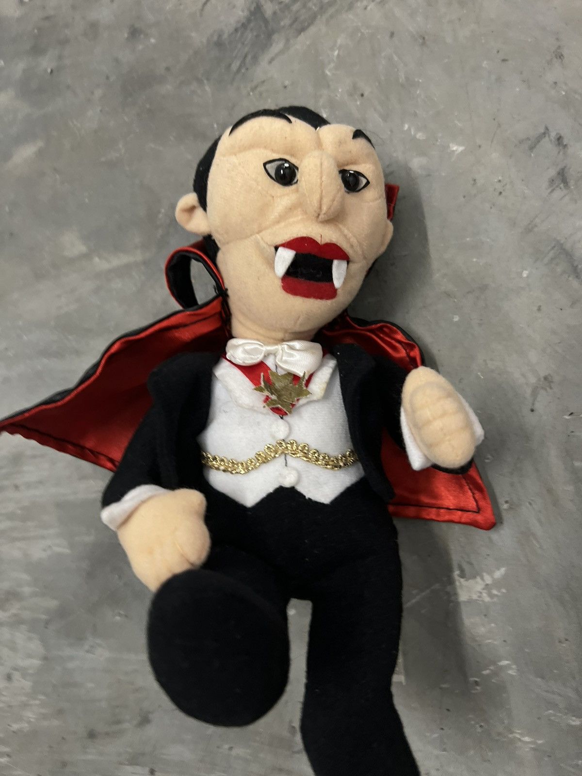 Vintage 1999 Dracula plush | Grailed