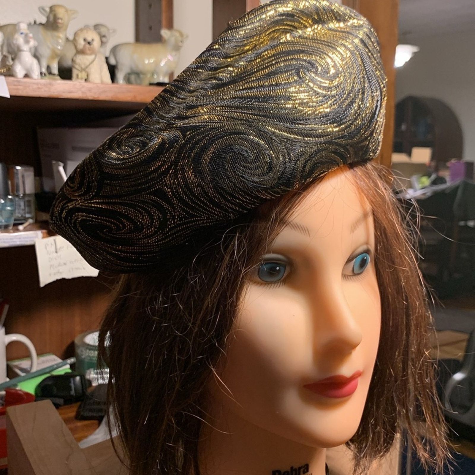 Vintage 60’s chic gold metallic brocade asymmetric beret church hat Size ONE SIZE - 2 Thumbnail