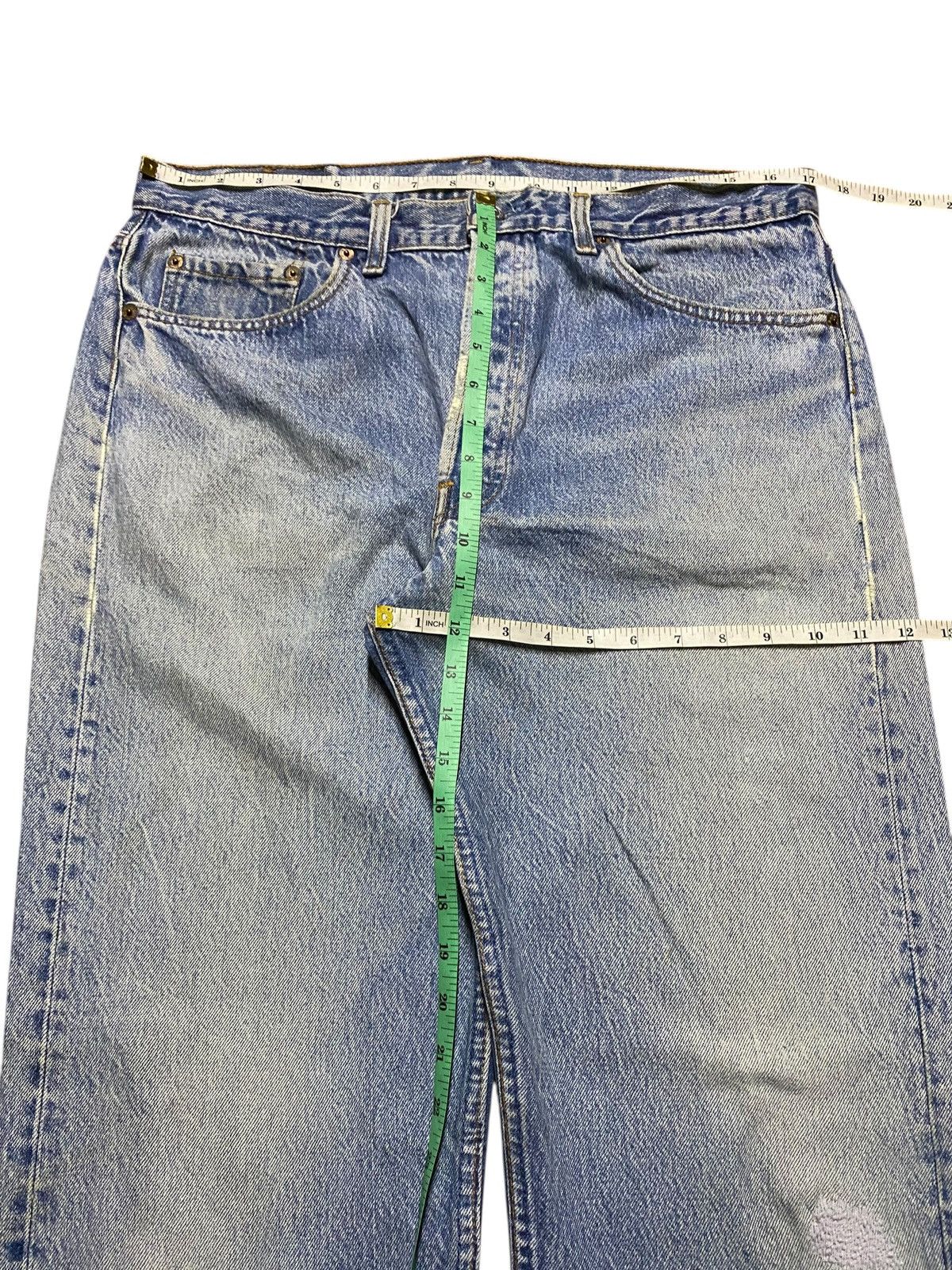 Levi's Vintage Levis 501 90’s Faded Wash Distressed Loose Jeans Size US 34 / EU 50 - 13 Thumbnail
