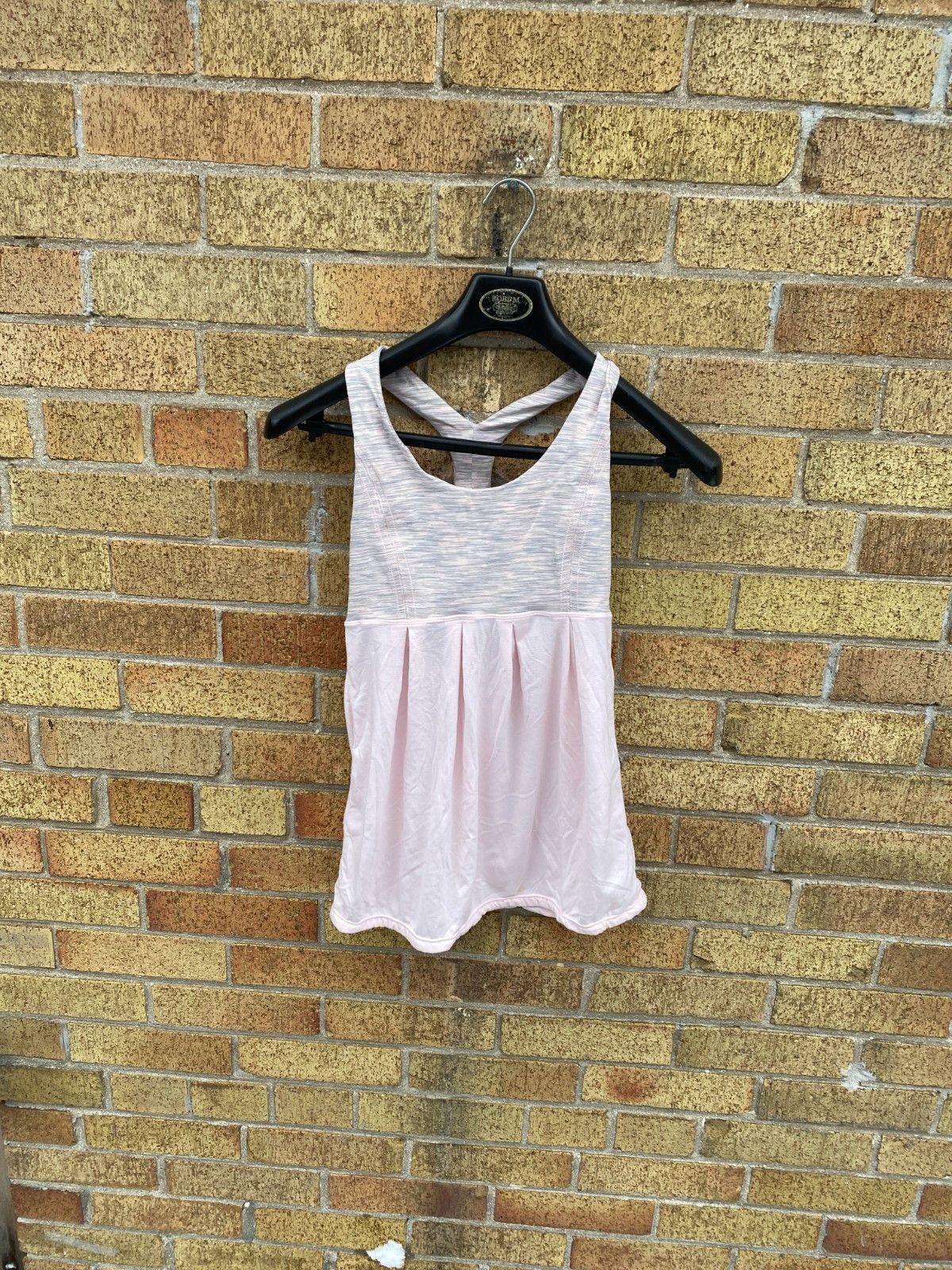 Lululemon Lululemon On Track Tank Top Pink Dance Shirt Size 2 Athleti Size XS / US 0-2 / IT 36-38 - 4 Thumbnail
