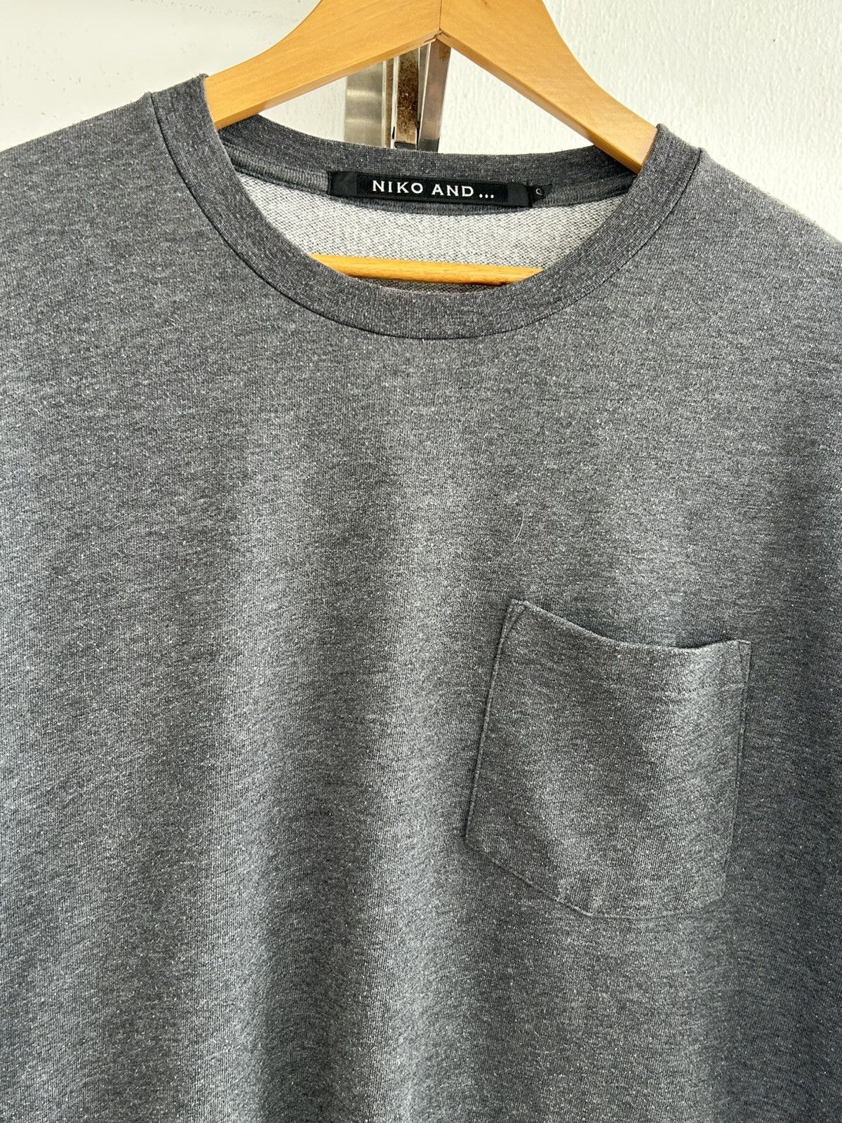 Issey Miyake Niko and … pocket Tee Gray Vintage Japan Size US L / EU 52-54 / 3 - 3 Thumbnail