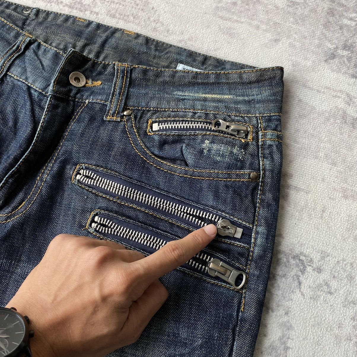 If Six Was Nine × Le Grande Bleu (L.G.B.) × semanticdesign Semantic Design Punk Zipper Denim Jeans Size US 33 - 5 Thumbnail