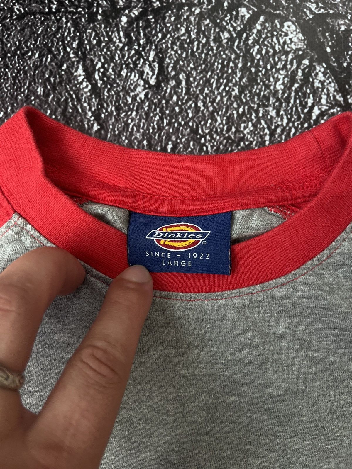 Dickies Vintage Y2K Dickies Big Logo Red/Gray Long Sleeve Tee Size US L / EU 52-54 / 3 - 5 Thumbnail
