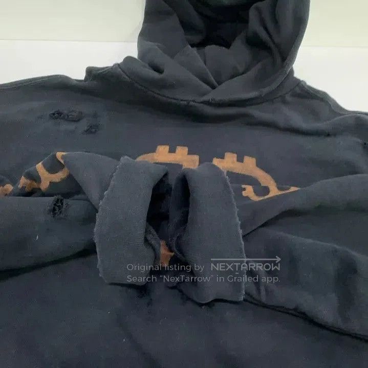 Balenciaga Balenciaga FW23 Letter Print Distressed Hoodie. Size US M / EU 48-50 / 2 - 3 Thumbnail