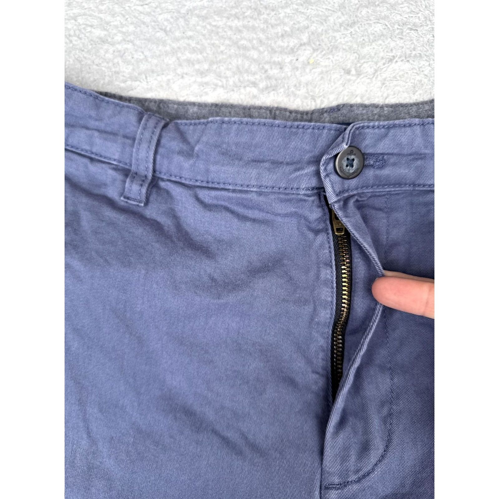 Nautica Nautica Shorts Mens 34 Blue Chino Flat Front Stretch 8 Inseam Casual Summer Men Size US 34 / EU 50 - 6 Thumbnail