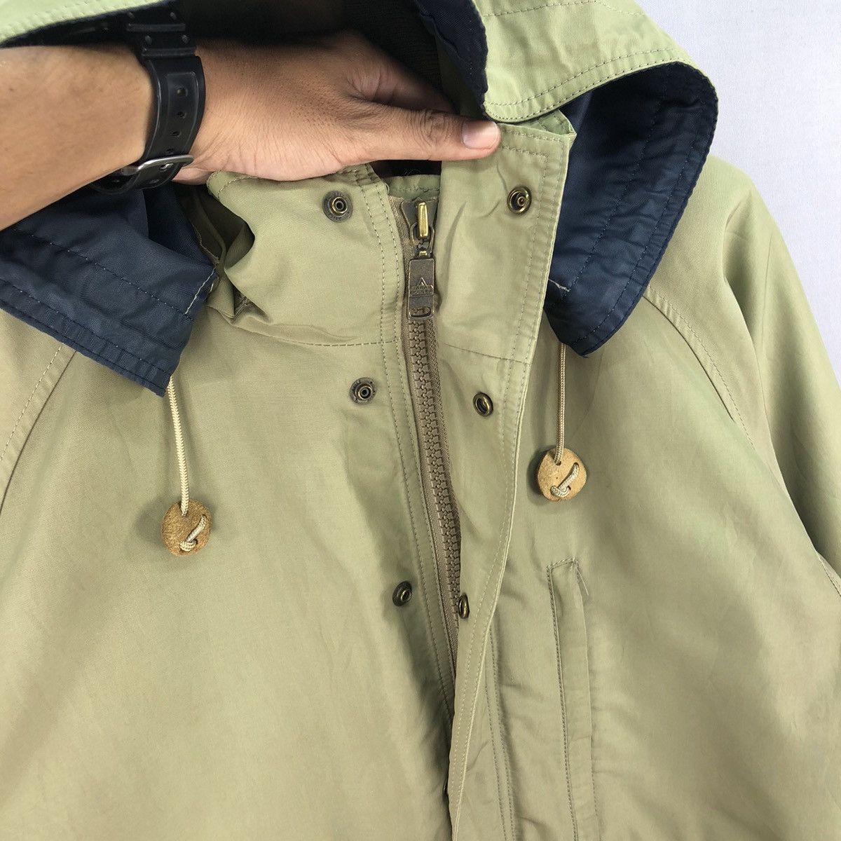 Asics Taras Boulba By Asics Hunting Jacket Size US L / EU 52-54 / 3 - 5 Thumbnail