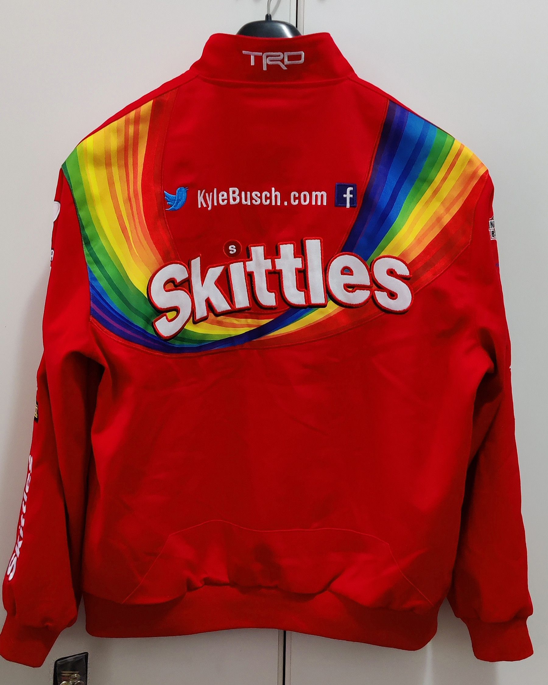 JH Design × NASCAR NASCAR Jacket, Kyle Busch Skittles - Limited Edition Size US M / EU 48-50 / 2 - 2 Thumbnail