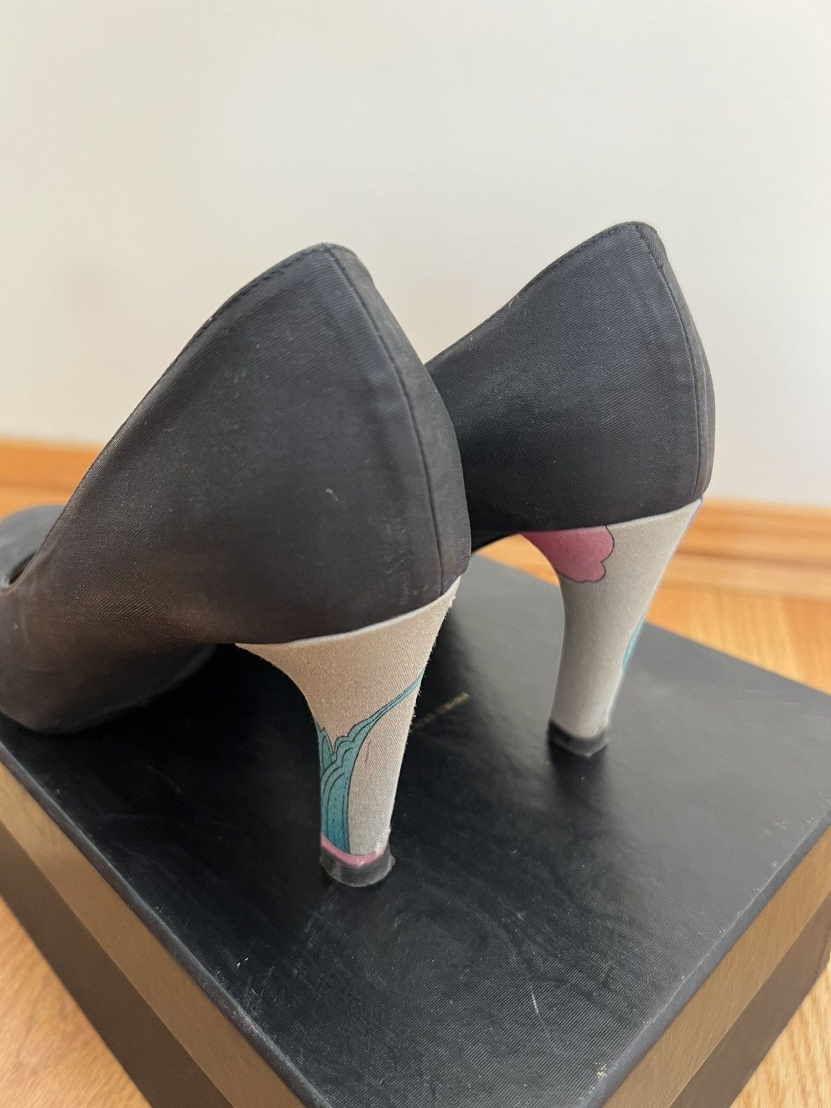 Dries Van Noten Dries Van Noten - black pumps with silk wrapped heels Size US 8.5 / IT 38.5 - 3 Thumbnail