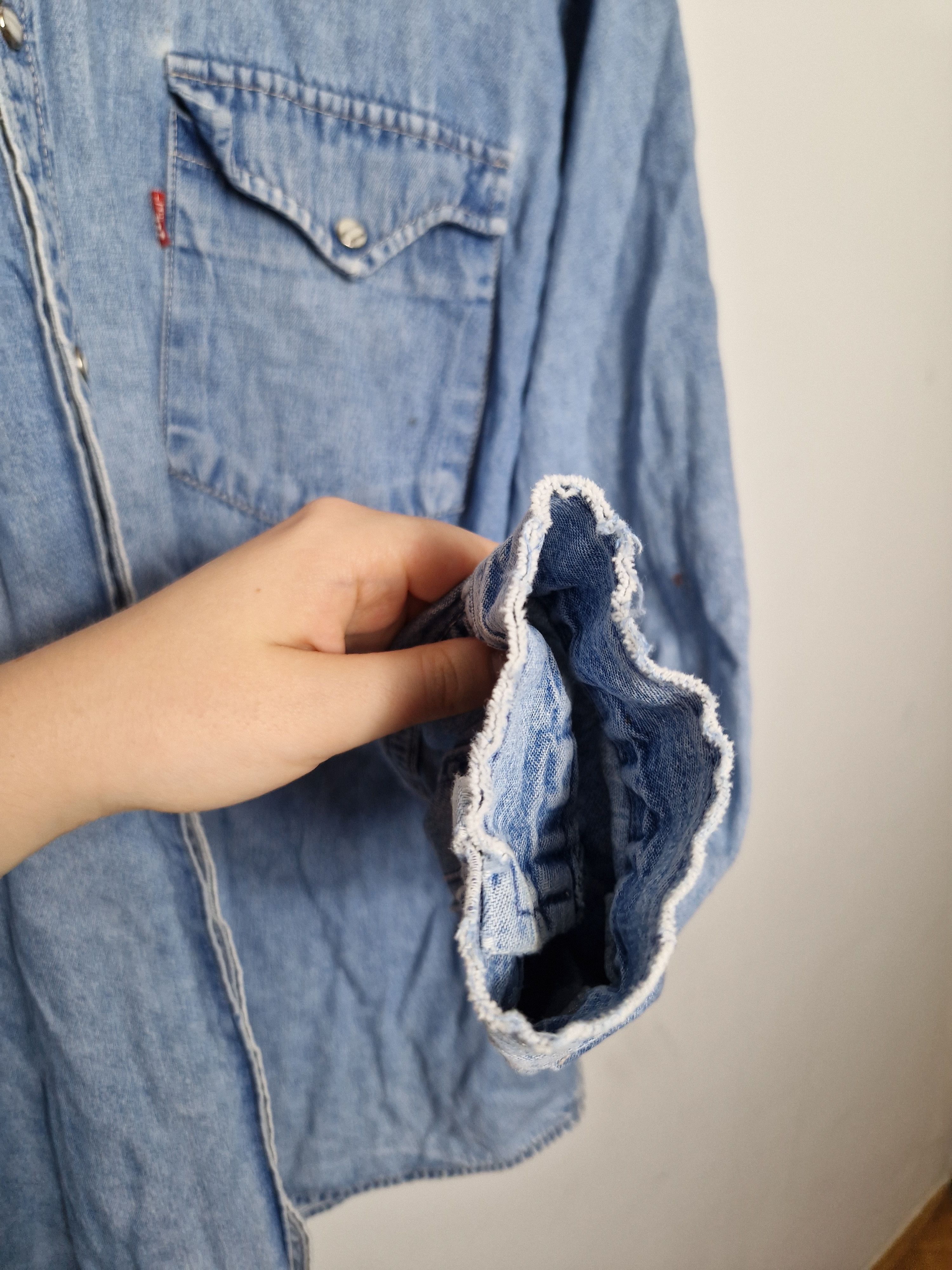Levi's × Levi's Vintage Clothing × Vintage Levis Levi's vintage 90s denim shirt distressed Size US XL / EU 56 / 4 - 8 Thumbnail