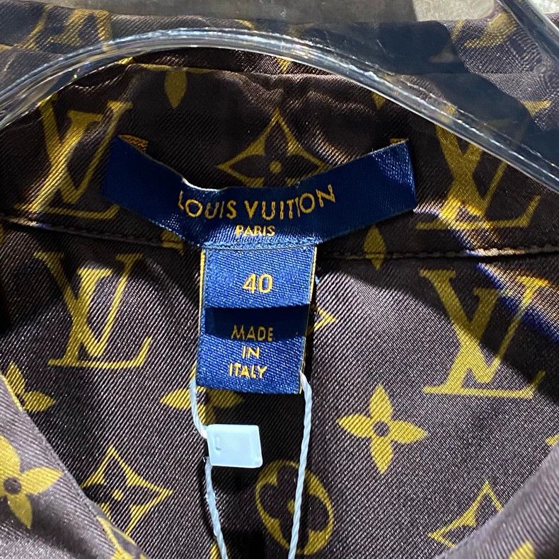 Louis Vuitton Louis Vuitton Brown Mulberry Silk Old Pattern Full Print S Size S / US 4 / IT 40 - 3 Thumbnail