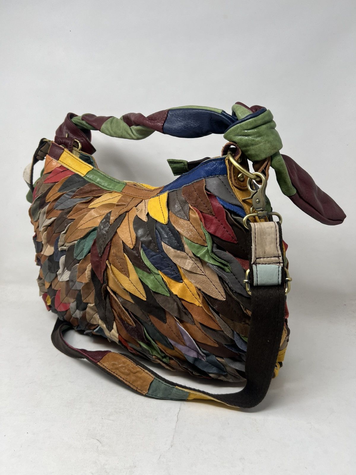 Amerileather Sana Kmrii Handbag