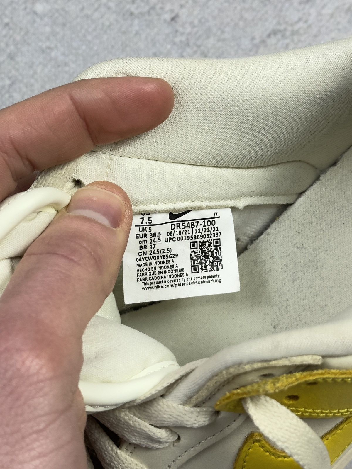 Nike × Vintage NIKE DUNK LOW LX SNEAKERS Size US 7.5 / IT 37.5 - 18 Thumbnail