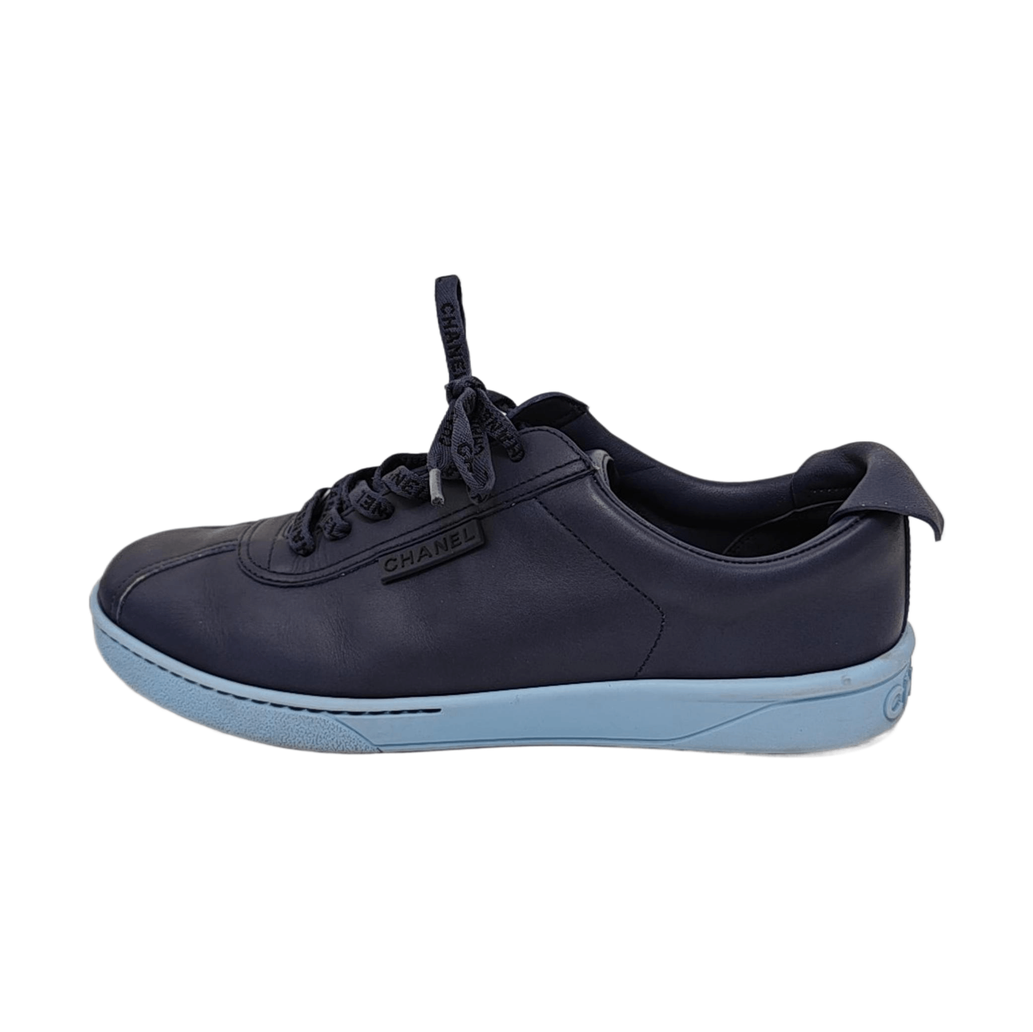 Chanel CHANEL Leather Logo Low-Top Sneakers Size 39.5 Size US 6.5 / EU 39-40 - 1 Thumbnail