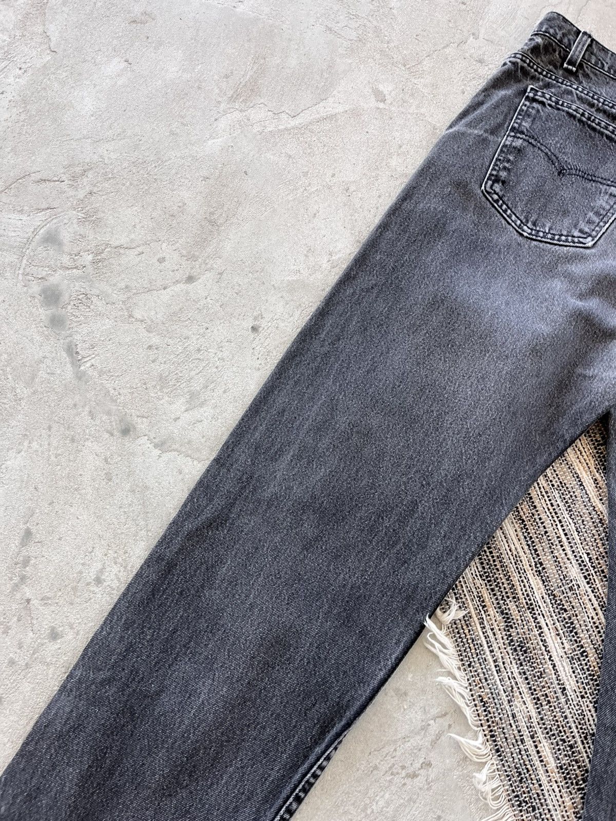 Levi's Vintage Levis 505 Denim Jeans 38x30 Grey Straight Fit Size US 38 / EU 54 - 13 Thumbnail