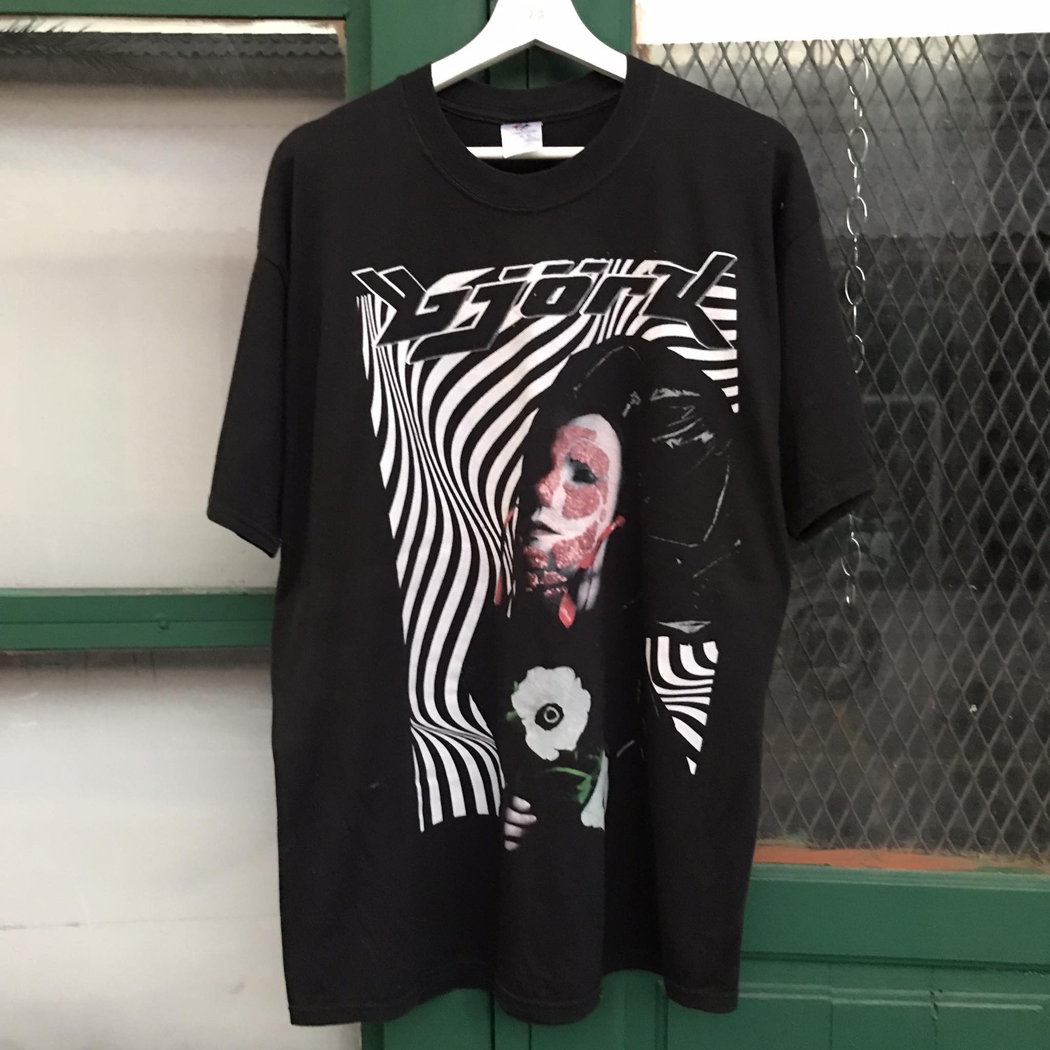 Band Tees × Custom × Vintage Björk Human Behaviour Band Tee 