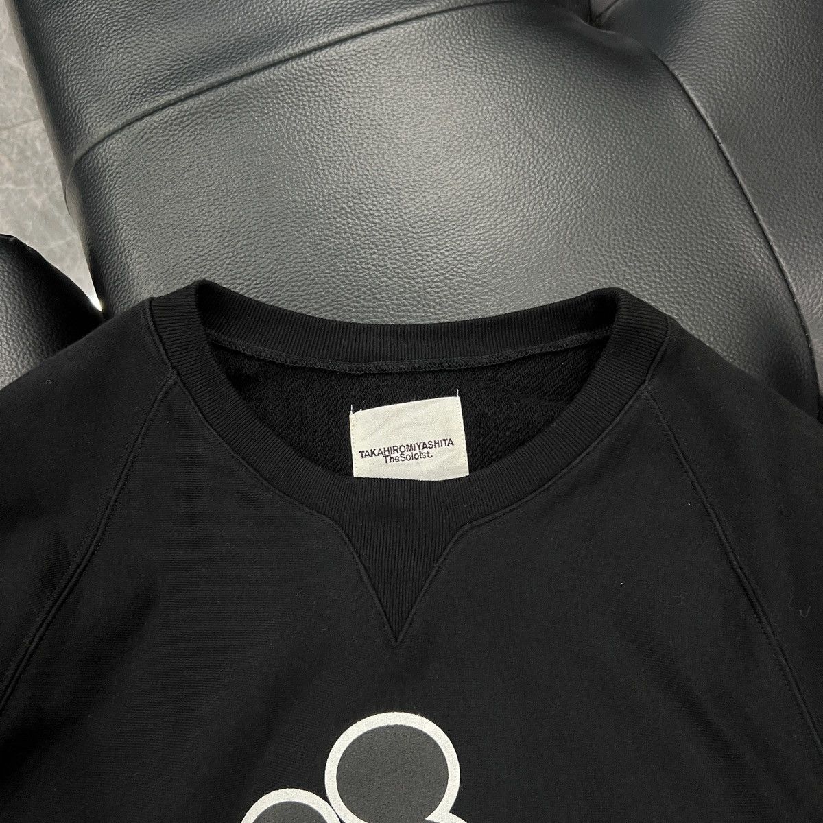 Takahiromiyashita The Soloist. Takahiromiyashita TheSoloist. by Disney SS20 Reversible Mick Size US S / EU 44-46 / 1 - 5 Thumbnail