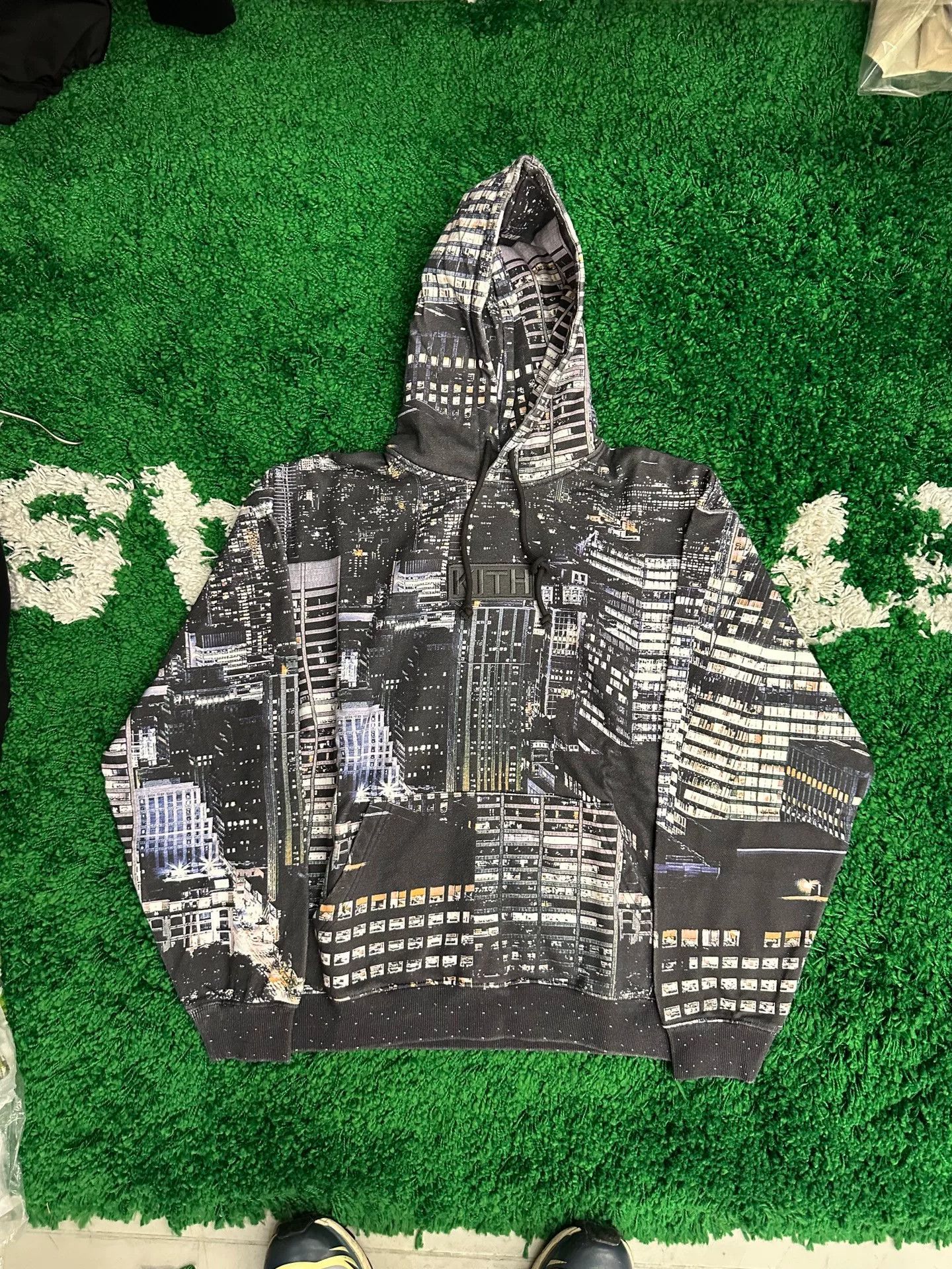 Kith Kith Monday Program Gotham BoxLogo Hoodie Size US XL / EU 56 / 4 - 1 Thumbnail