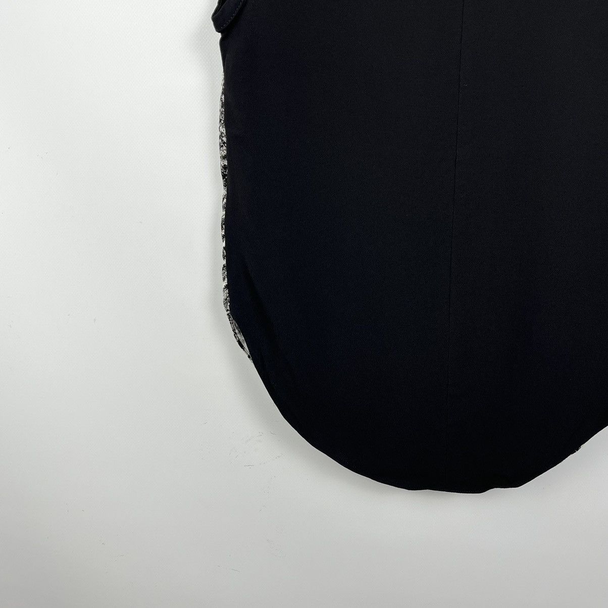 Helmut Lang Helmut Lang Dark Vanguard Snake Print Sleeveless Tank Top Size S / US 4 / IT 40 - 21 Thumbnail