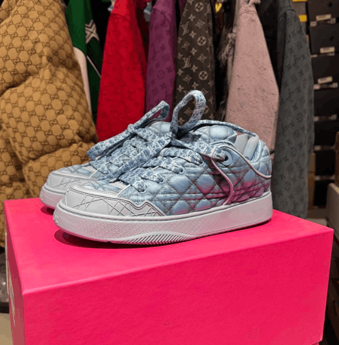 Dior Dior low-top fashion sneakers Size US 9 / EU 42 - 2 Thumbnail