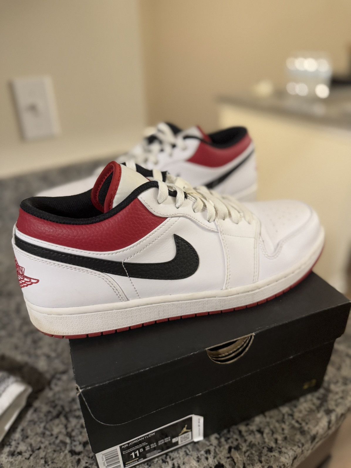 Jordan Brand × Nike Jordan 1 Low White Red Pre Owned W Box Size 11.5 Size US 11.5 / EU 44-45 - 2 Thumbnail